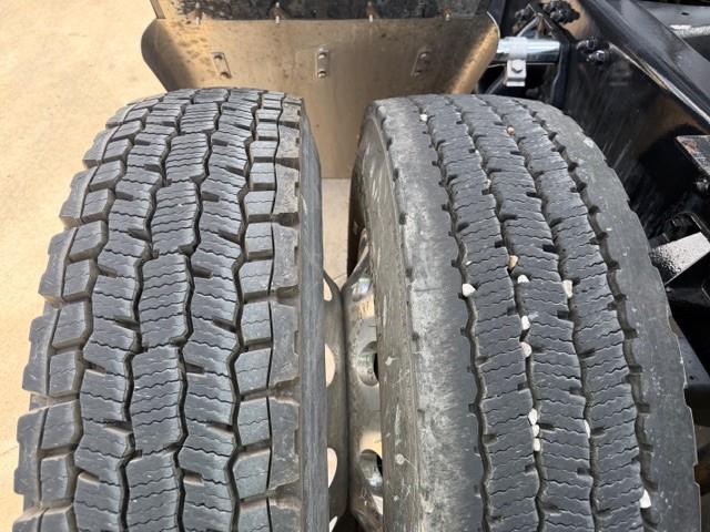 2022 Kenworth T680-20