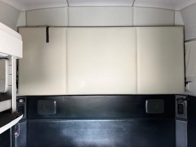 2022 Kenworth T680-35