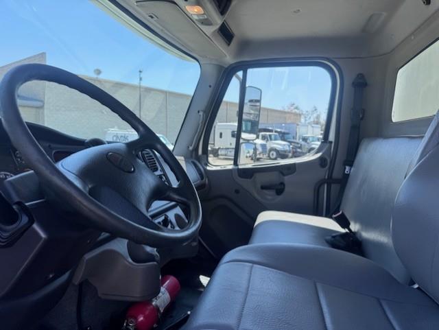 2019 Freightliner Business Class M2 106-10