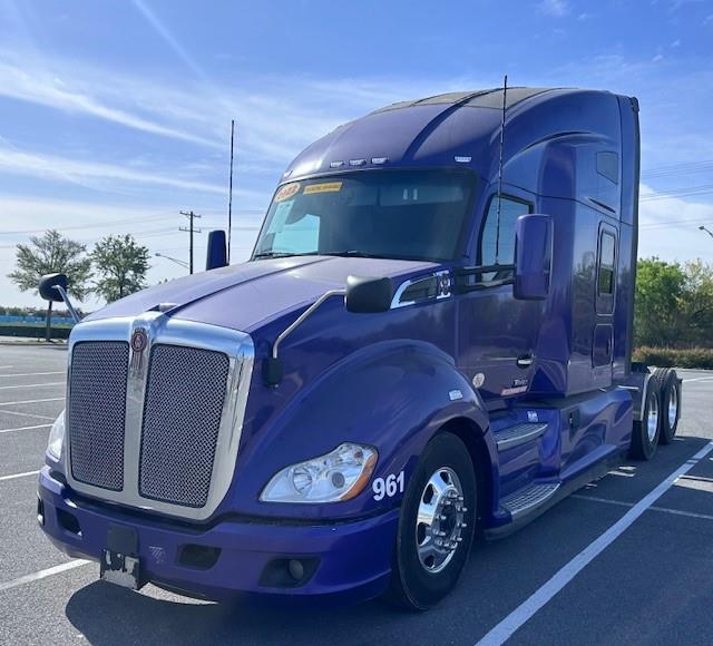 2022 Kenworth T680-0