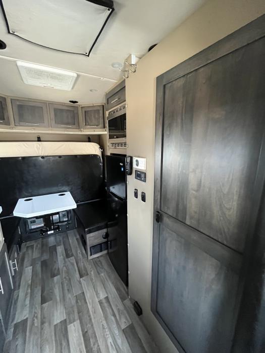 2023 Peterbilt 579-15