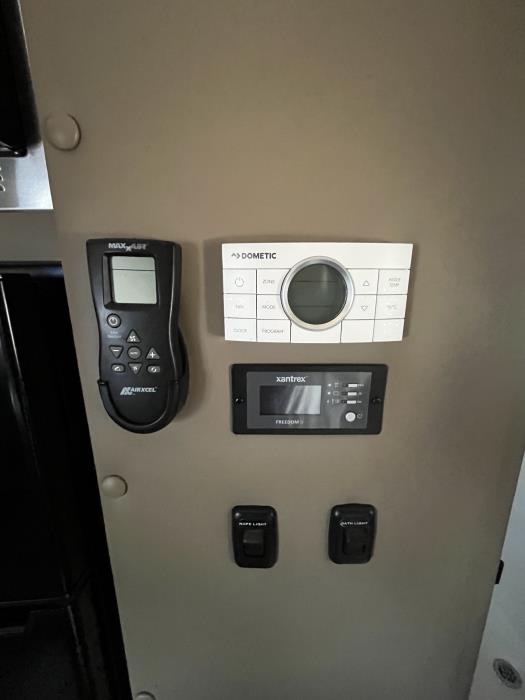 2023 Peterbilt 579-17