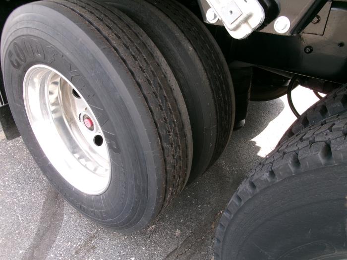 2026 International HX - image 6