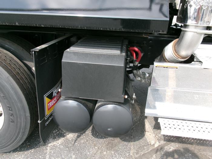 2026 International HX - image 8