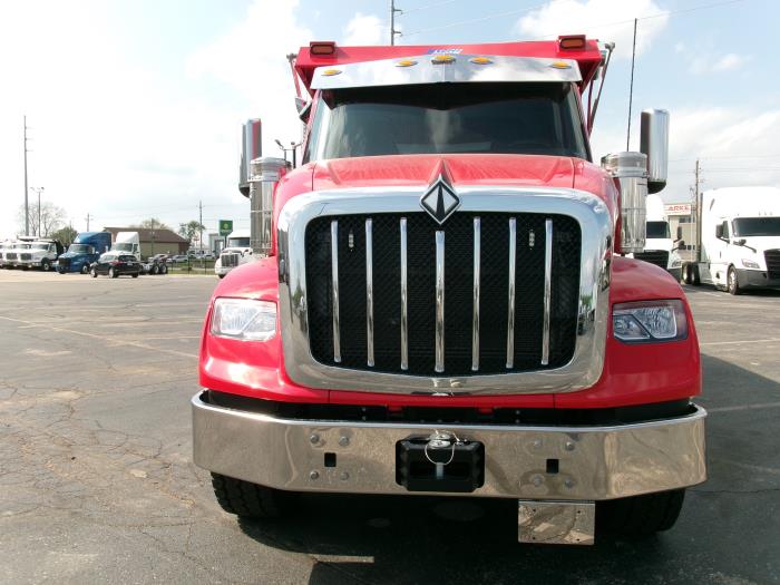 2026 International HX - image 2