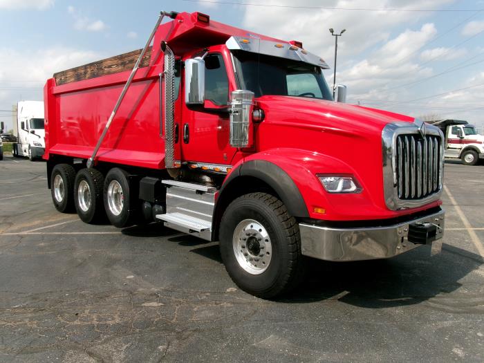 2026 International HX - image 3