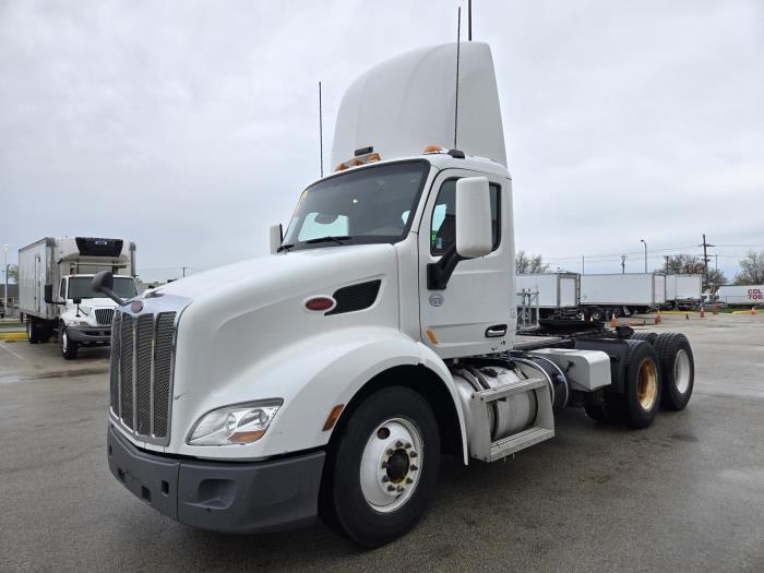 2016 Peterbilt 579-0