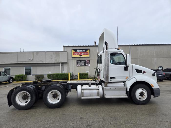 2016 Peterbilt 579-2
