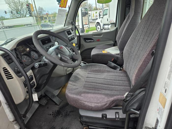 2018 Peterbilt 579-3