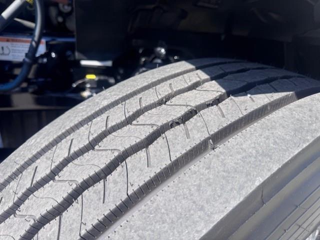 2019 Freightliner Cascadia-13