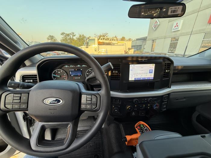 2026 Ford F-600-29
