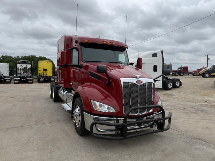 2022 Peterbilt 579-22