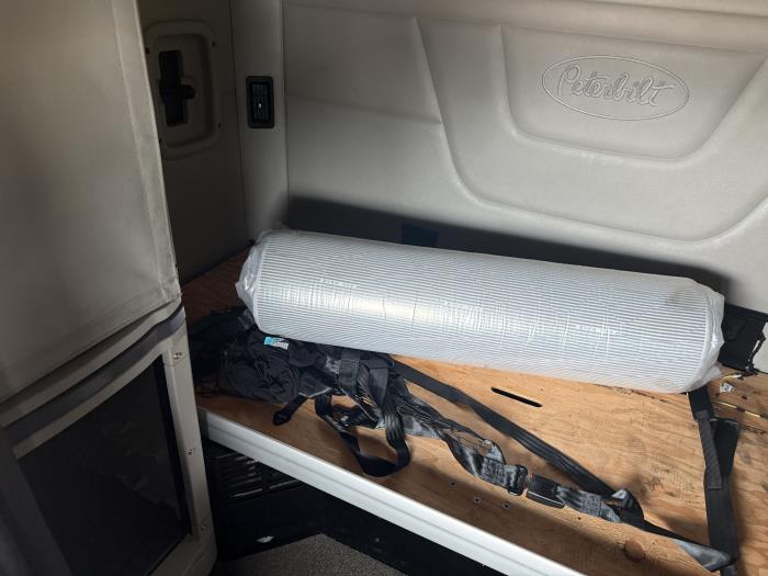 2022 Peterbilt 579-11