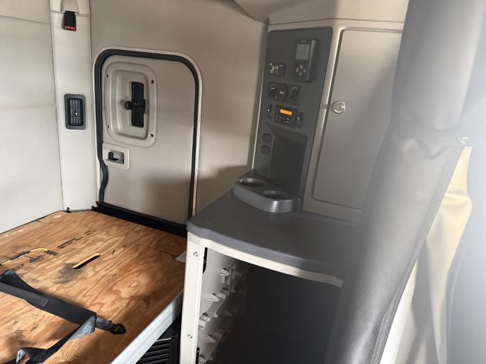 2022 Peterbilt 579-14