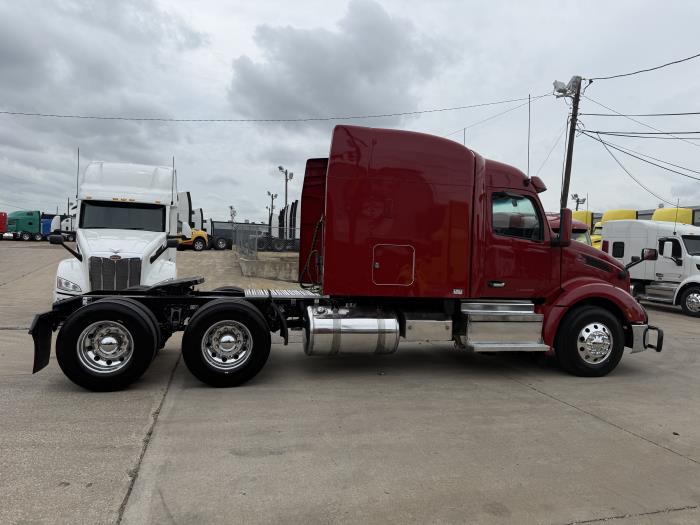 2022 Peterbilt 579-29