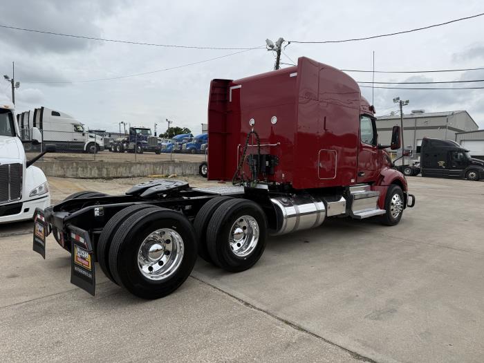 2022 Peterbilt 579-31