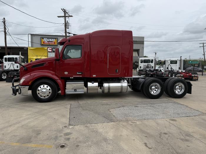 2022 Peterbilt 579-41