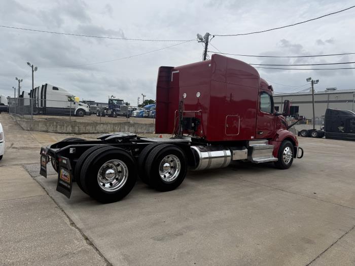 2022 Peterbilt 579-31