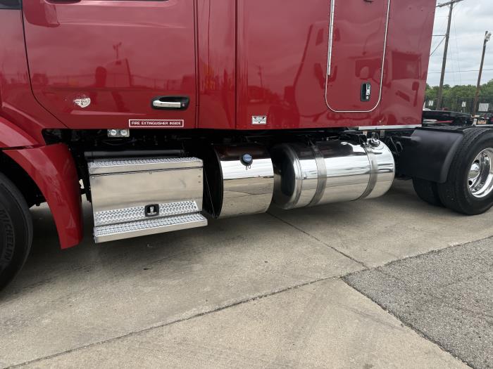 2022 Peterbilt 579-43