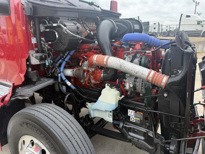 2022 Peterbilt 579-45