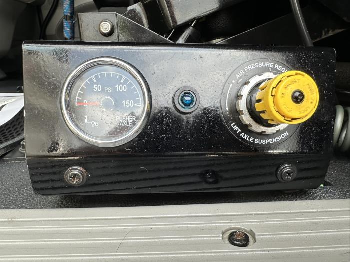 2021 Peterbilt 567-9