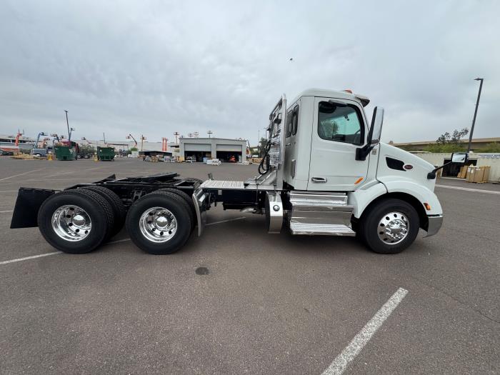 2020 Peterbilt 579-5