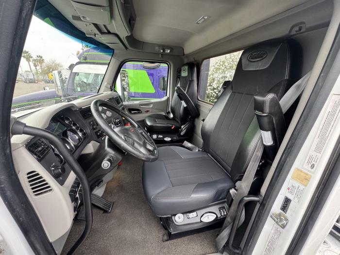 2020 Peterbilt 579-10