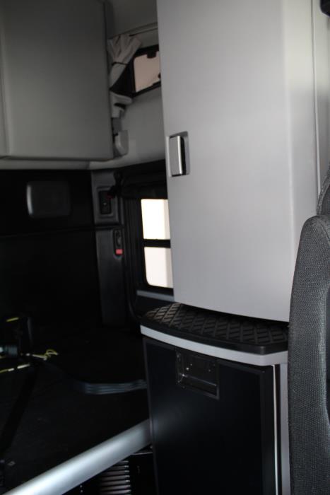 2022 Kenworth T680-11