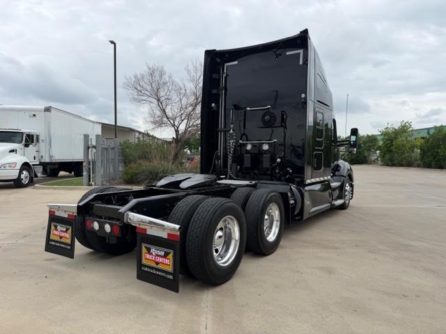 2022 Kenworth T680-7