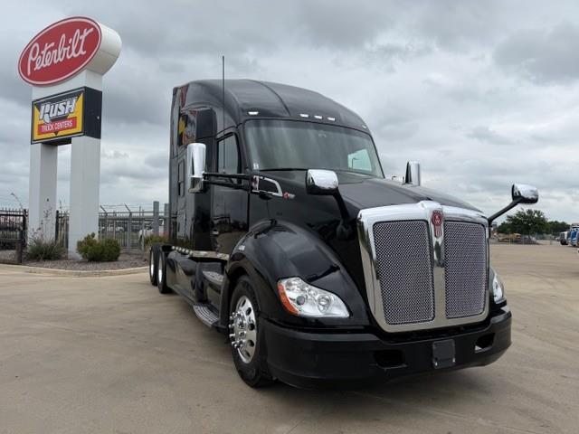 2022 Kenworth T680-11