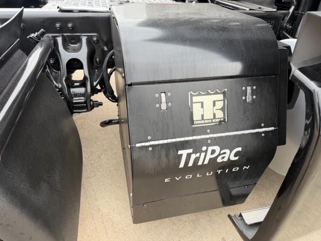 2022 Kenworth T680-22