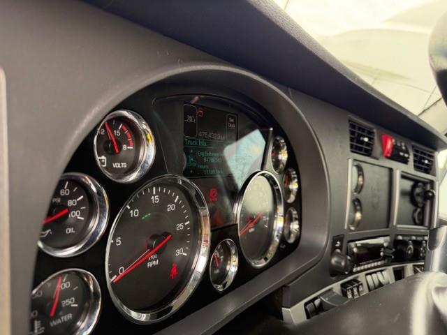 2022 Kenworth T680-59