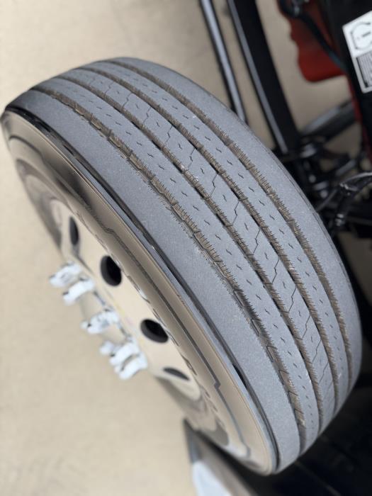 2022 Kenworth T680-13