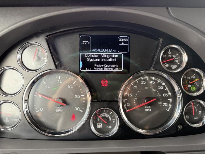 2022 Kenworth T680-22