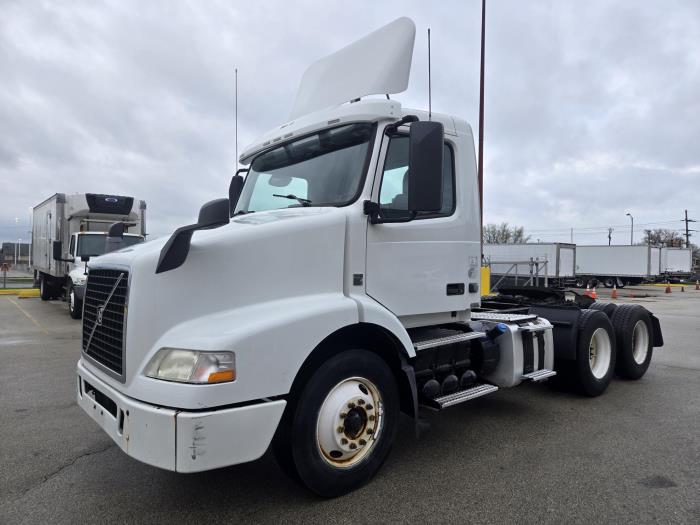 2016 Volvo VNL300-0