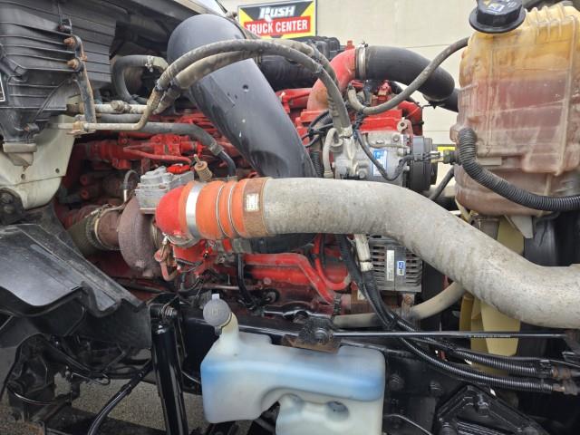 2019 International LT625-21