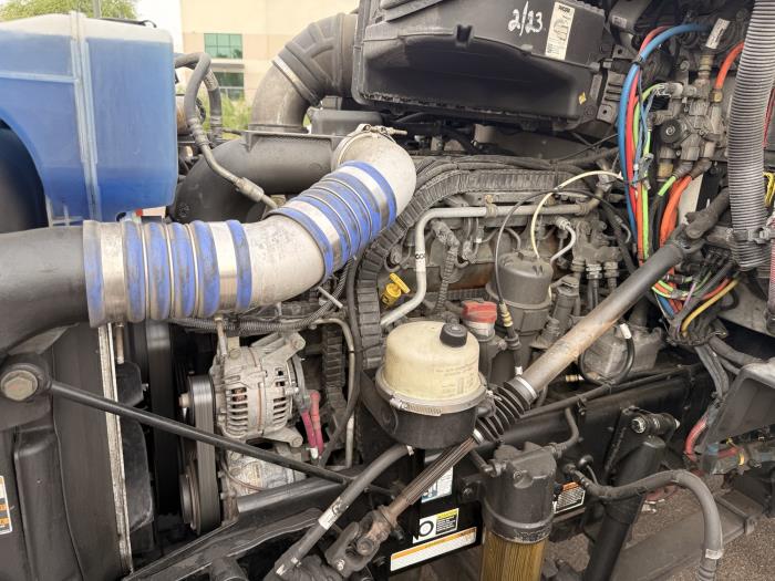 2020 Peterbilt 579-8