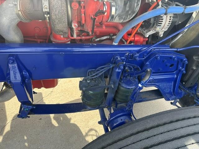 2024 Peterbilt 389 - image 3