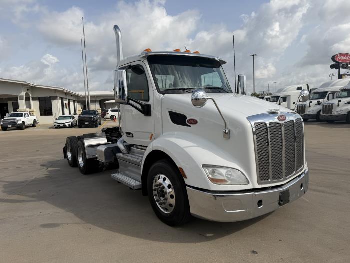 2021 Peterbilt 579-6
