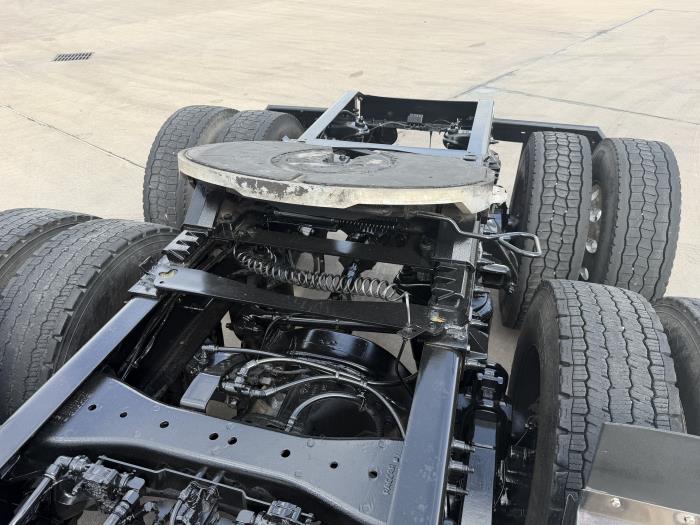 2021 Peterbilt 579-13