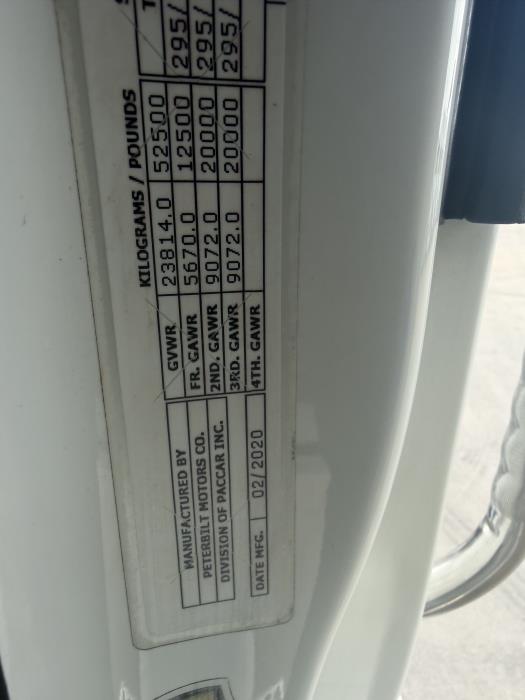 2021 Peterbilt 579-25