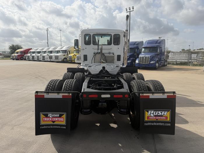 2020 Peterbilt 567-3