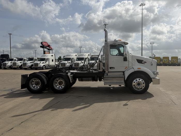 2020 Peterbilt 567-5