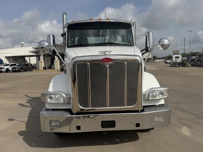 2020 Peterbilt 567-7