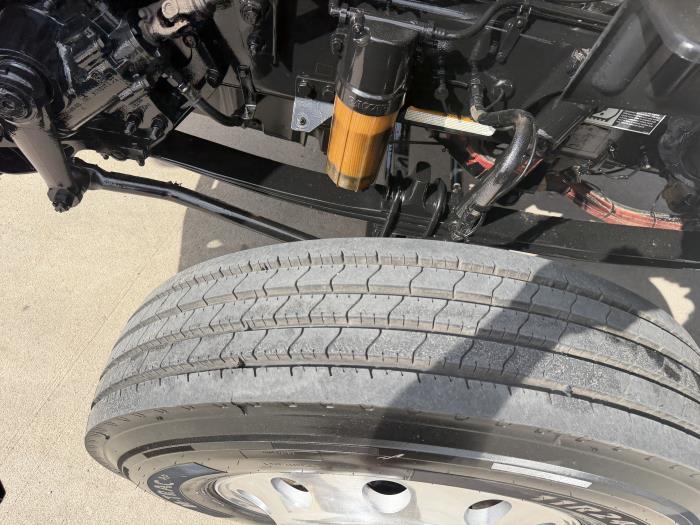 2020 Peterbilt 567-17