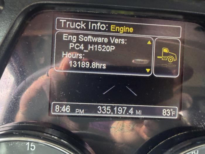 2020 Peterbilt 567-31