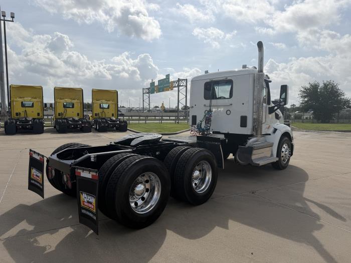 2020 Peterbilt 579-4