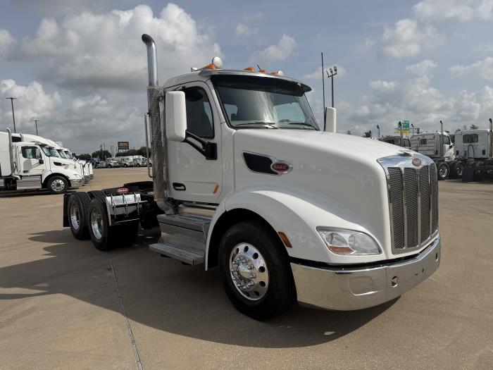 2020 Peterbilt 579-6