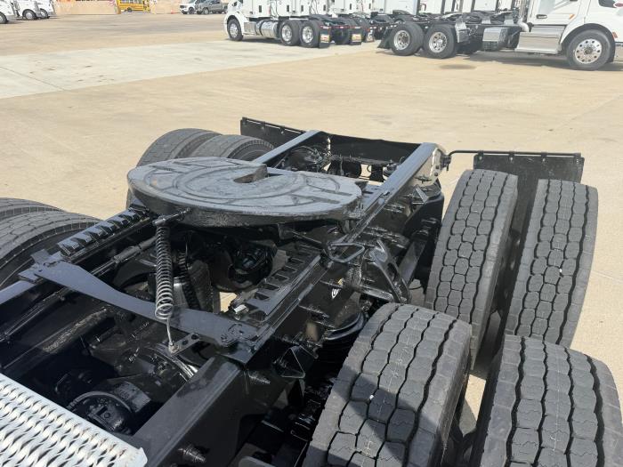 2020 Peterbilt 579-13