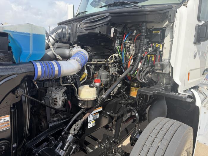 2020 Peterbilt 579-14